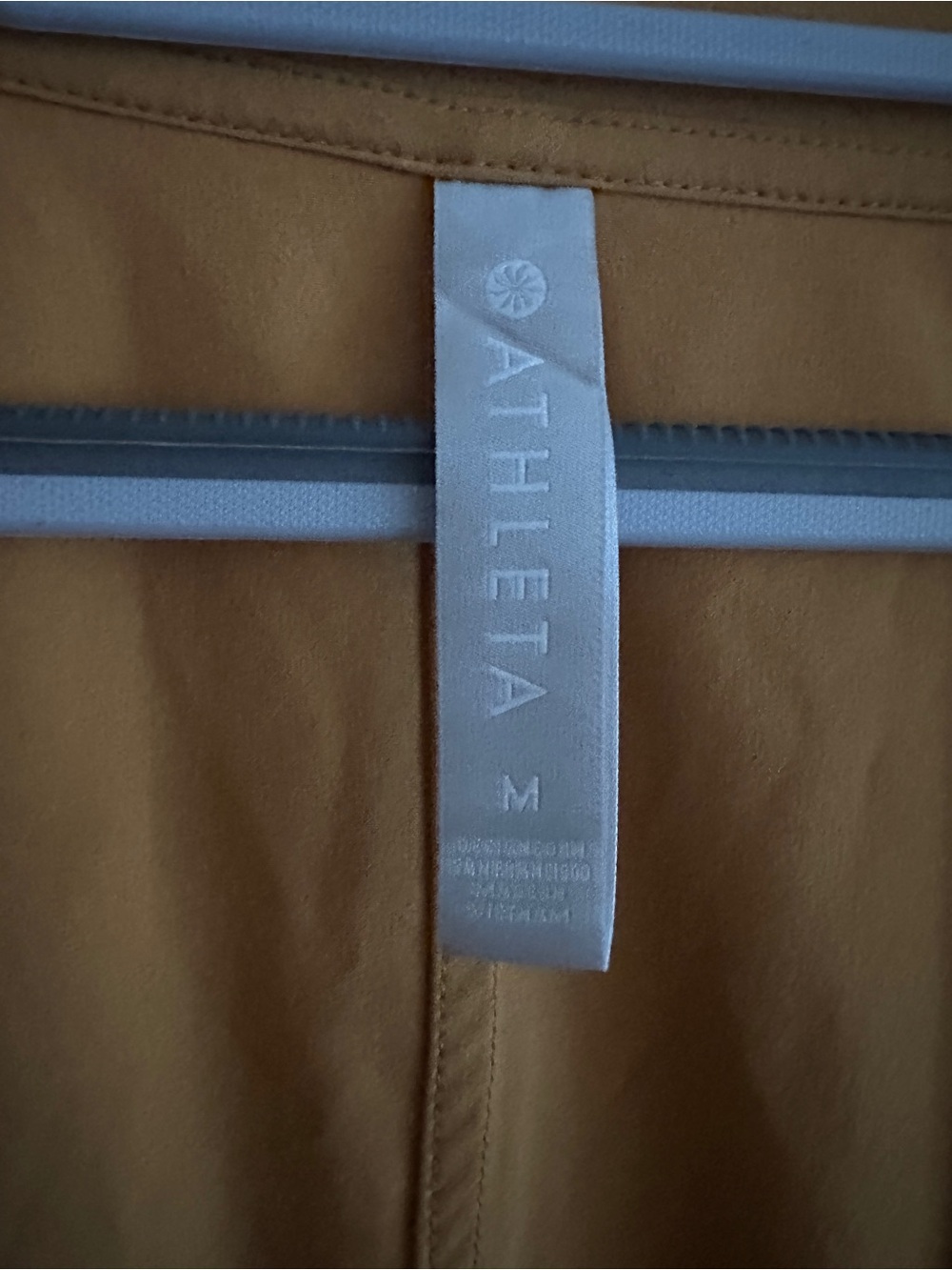 Athleta Marlow yellow Mustard V-Neck Sleeveless Jumpsuit romper M - Picture 3 of 5